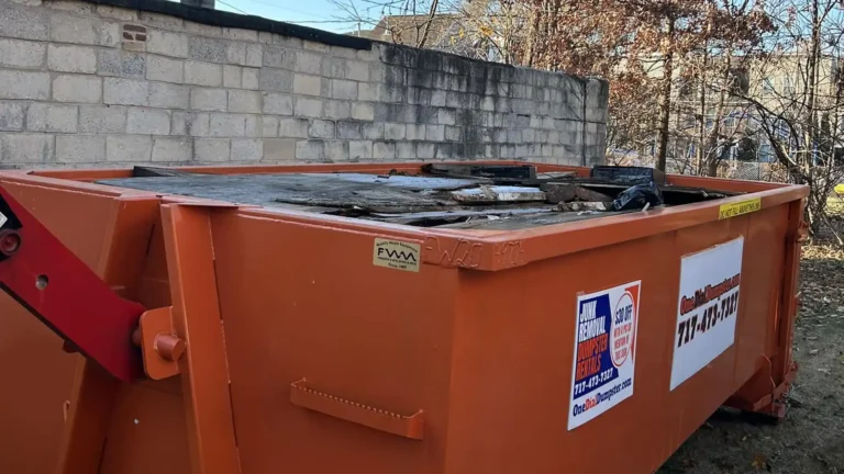 How Dumpsters Improve Efficiency on Remodeling Jobs
